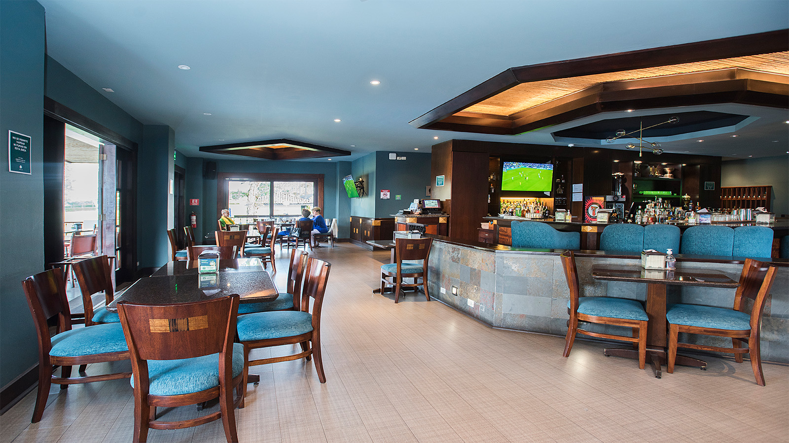 bienvenido a Costa Rica Country Club