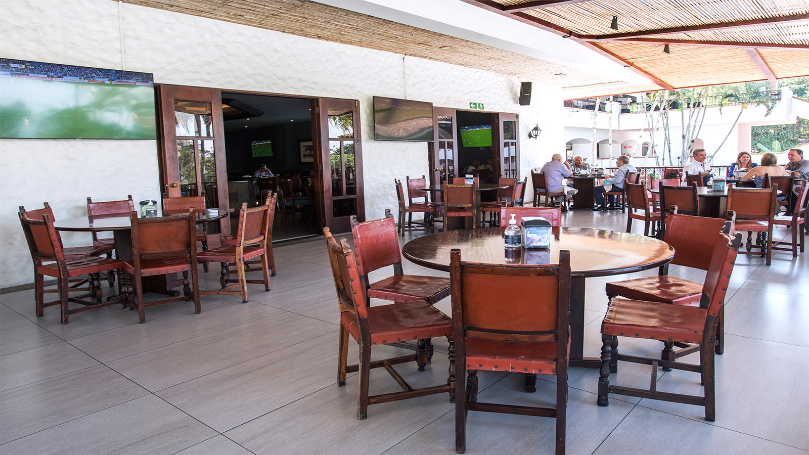 bienvenido a Costa Rica Country Club